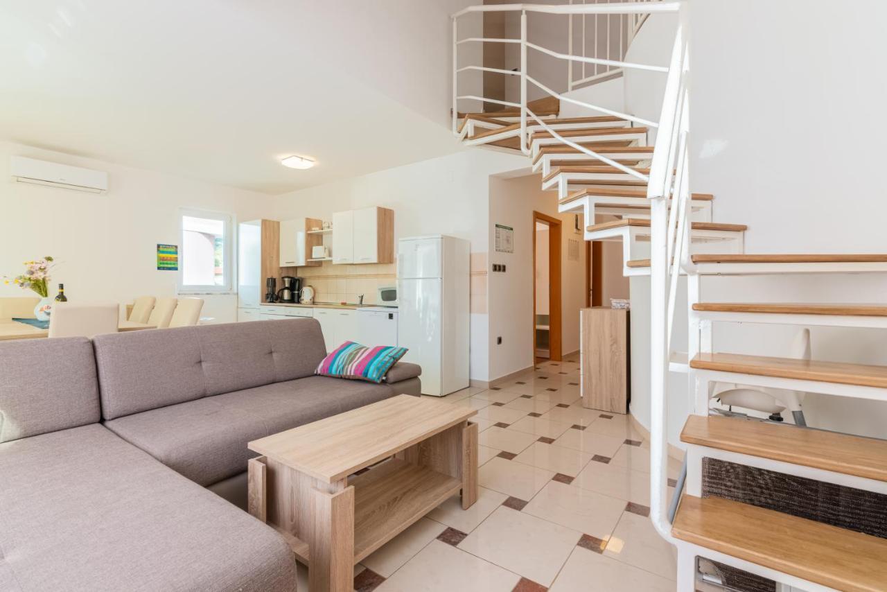 Apartment Lovorka 5 Baška Εξωτερικό φωτογραφία