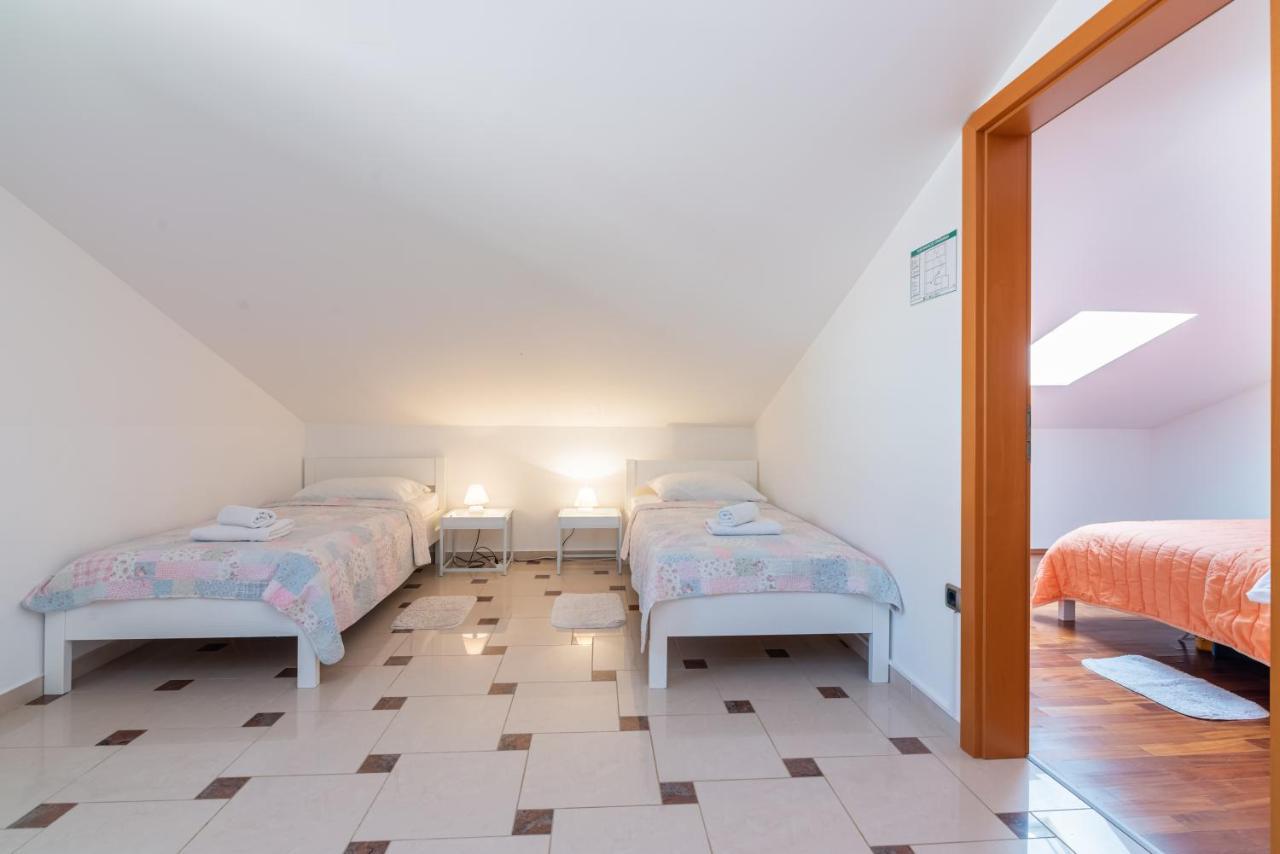 Apartment Lovorka 5 Baška Εξωτερικό φωτογραφία